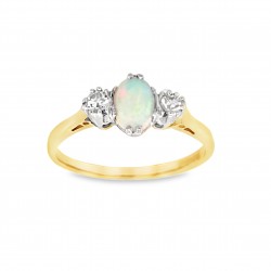 Pre Owned 18ct Opal and Diamond Ring ZX965